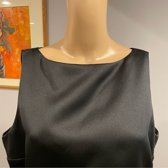 Nicole Miller blouse sleeveless satin cropped black size 16 - Picture 9 of 11